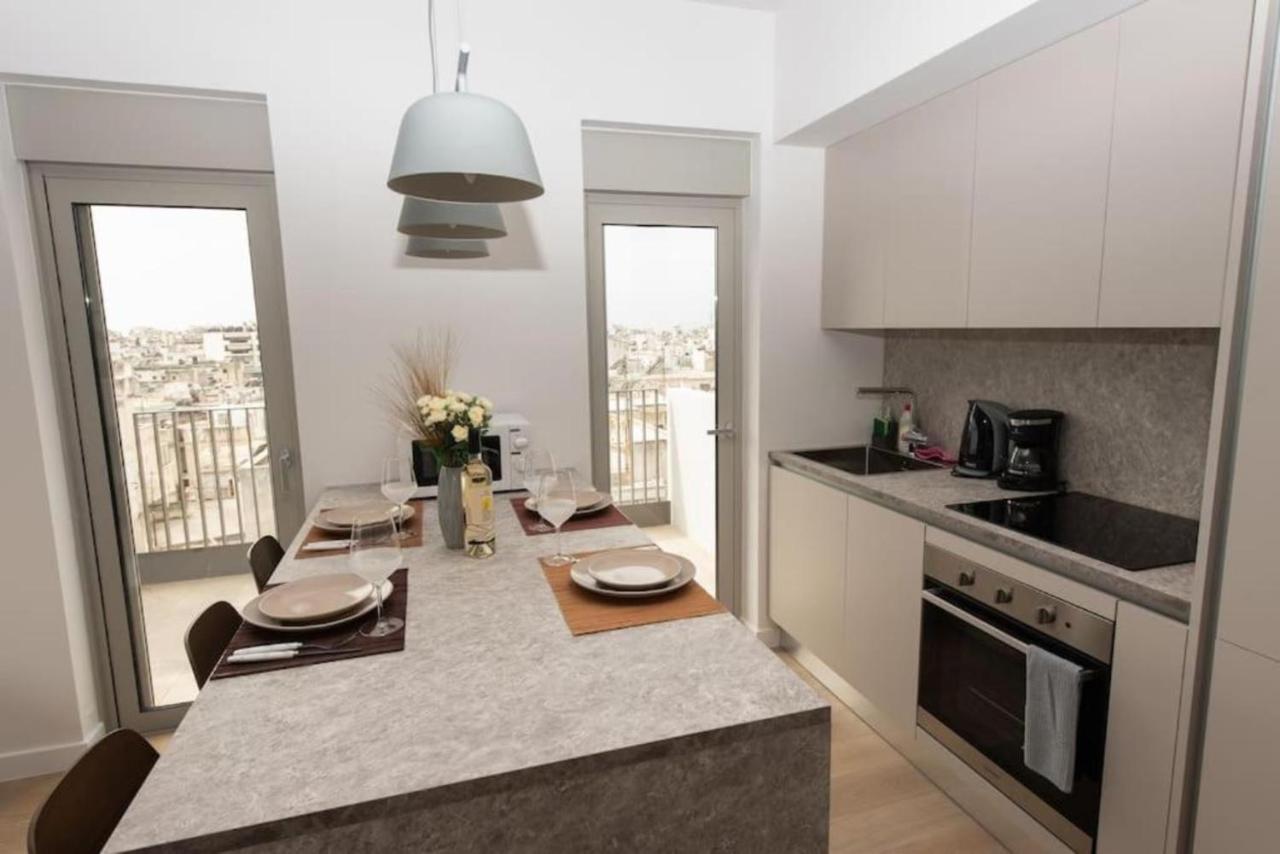 Brand-New Flat With A City View Athens Exterior photo